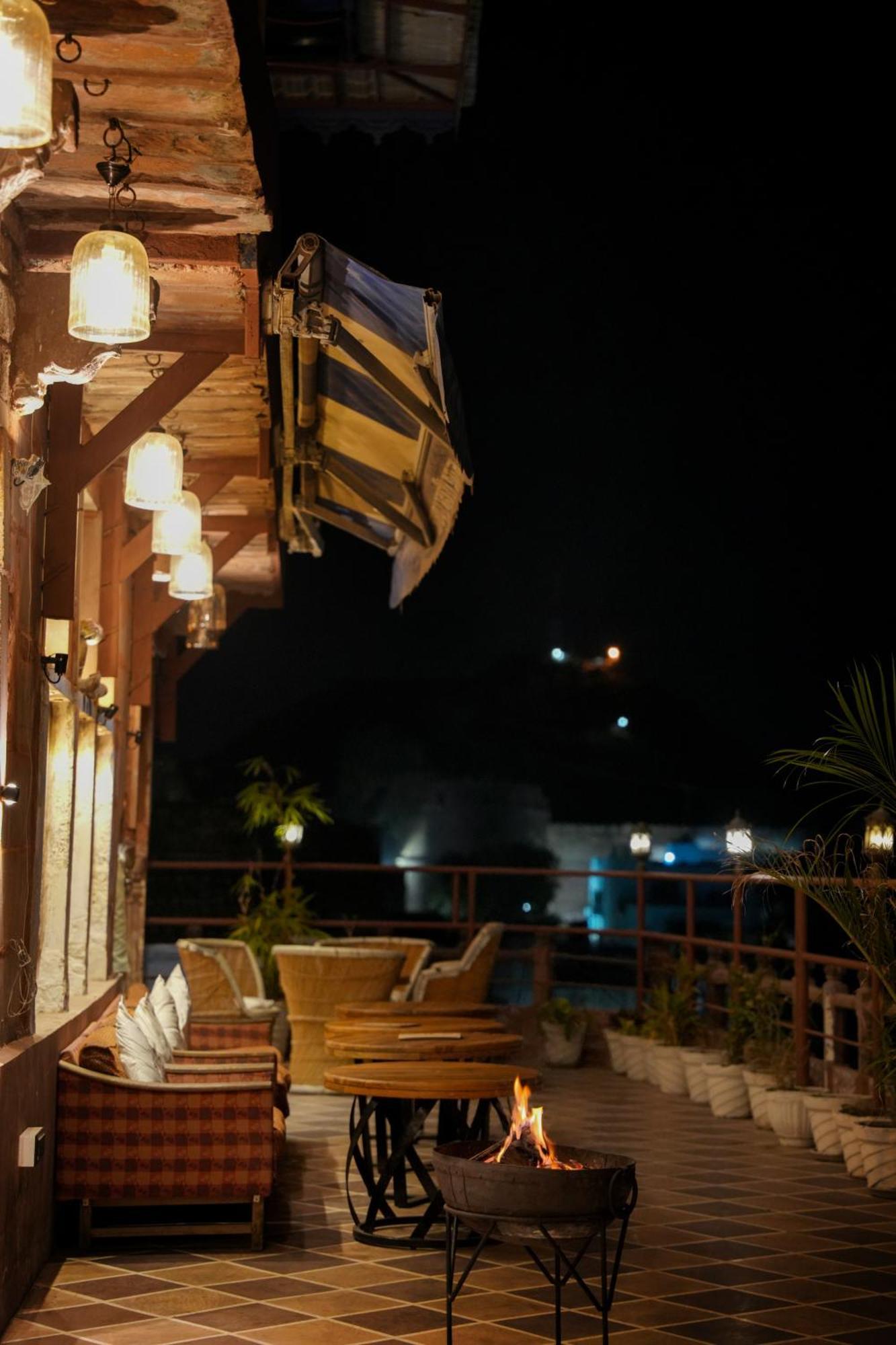 Отель Castle View Haveli Джодхпур Экстерьер фото