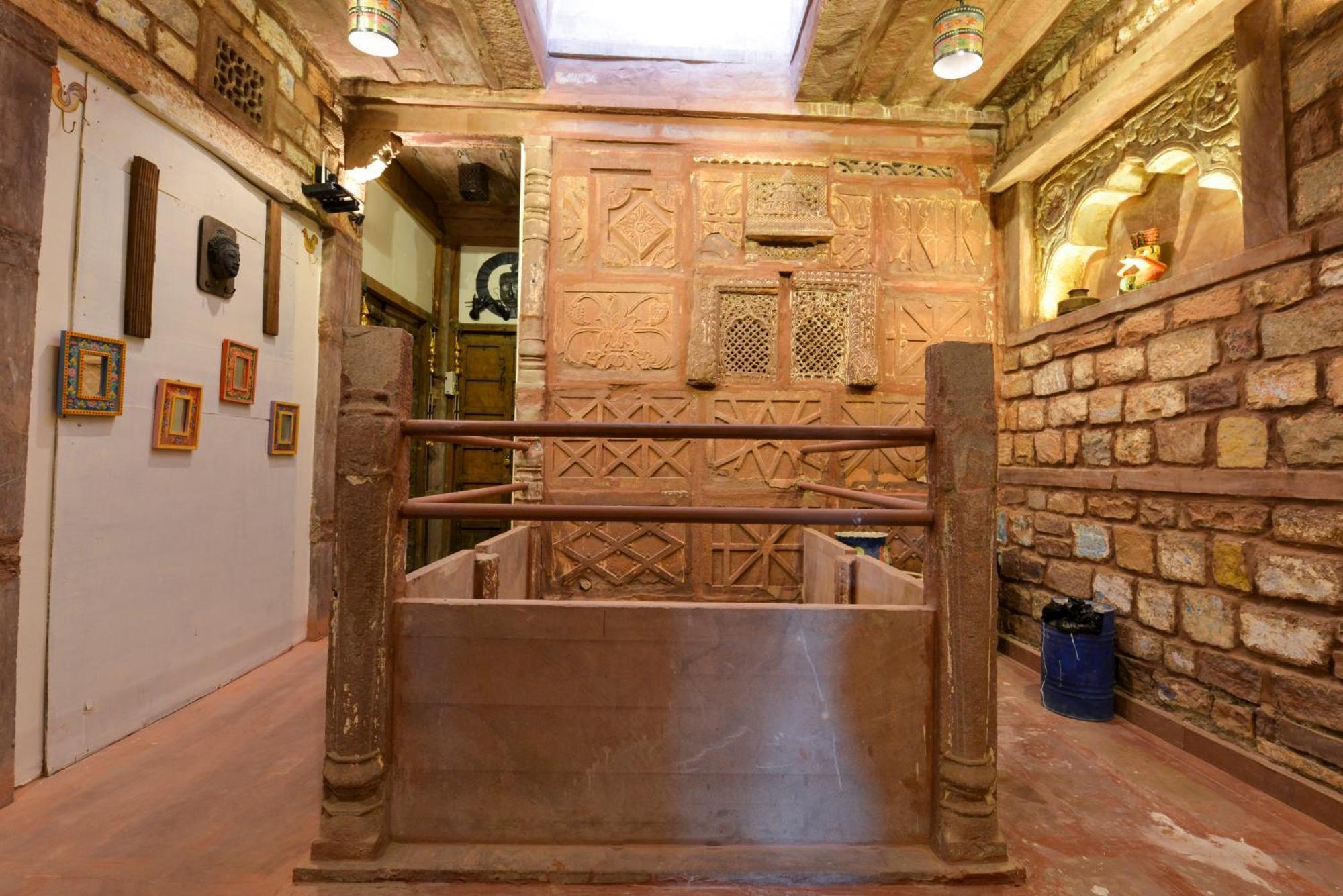 Отель Castle View Haveli Джодхпур Экстерьер фото