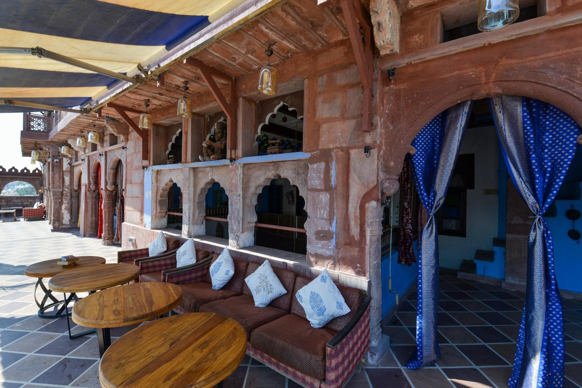 Отель Castle View Haveli Джодхпур Экстерьер фото